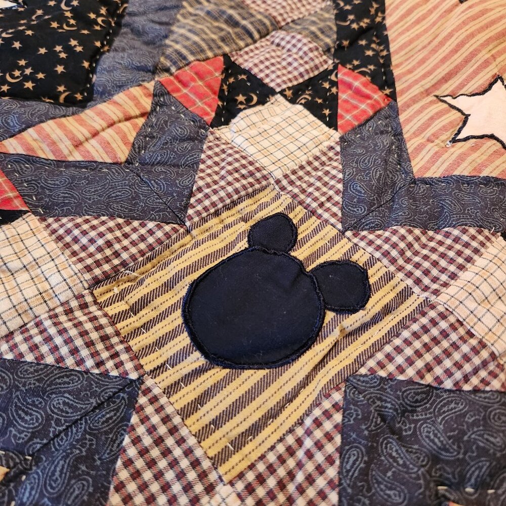 VTG Disney Mickey Minnie Mouse Cotton Patchwork Quilt Wallhanger - Picture 5 of 11